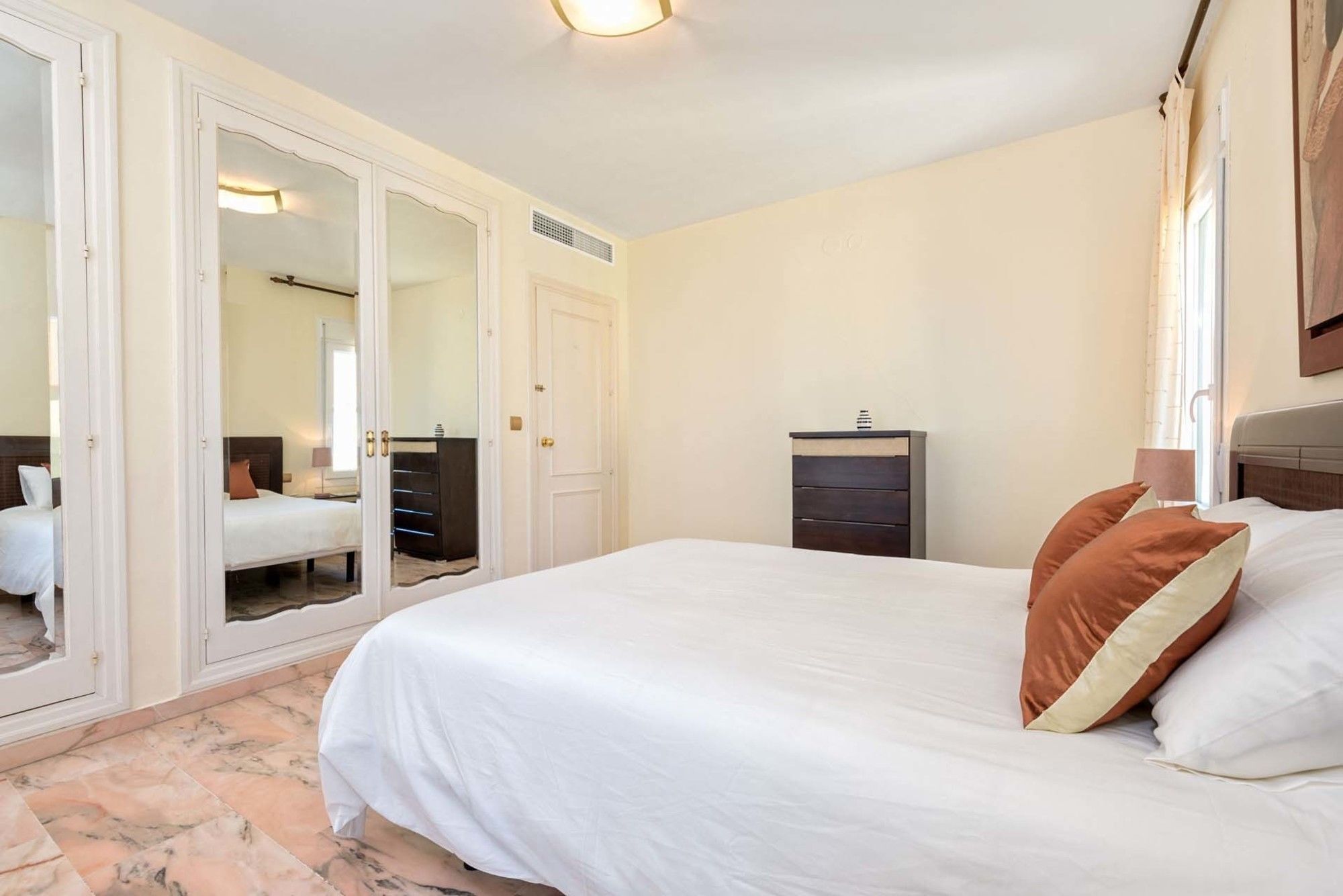 Apartamento Amalia Малага Экстерьер фото
