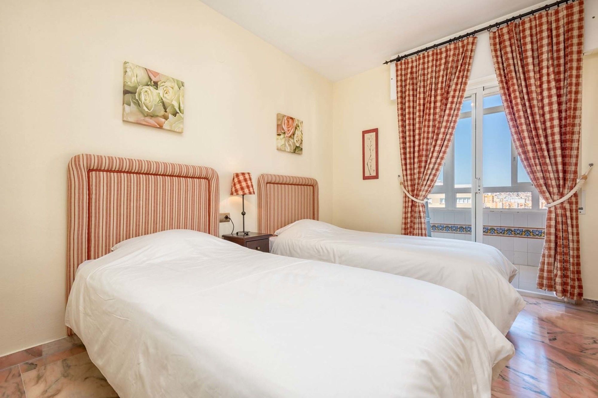 Apartamento Amalia Малага Экстерьер фото